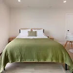 Coastal Comfort Retreat 1-Bed