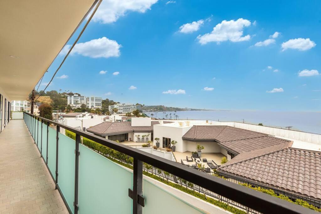 Coastal Comfort Retreat 1-bed *